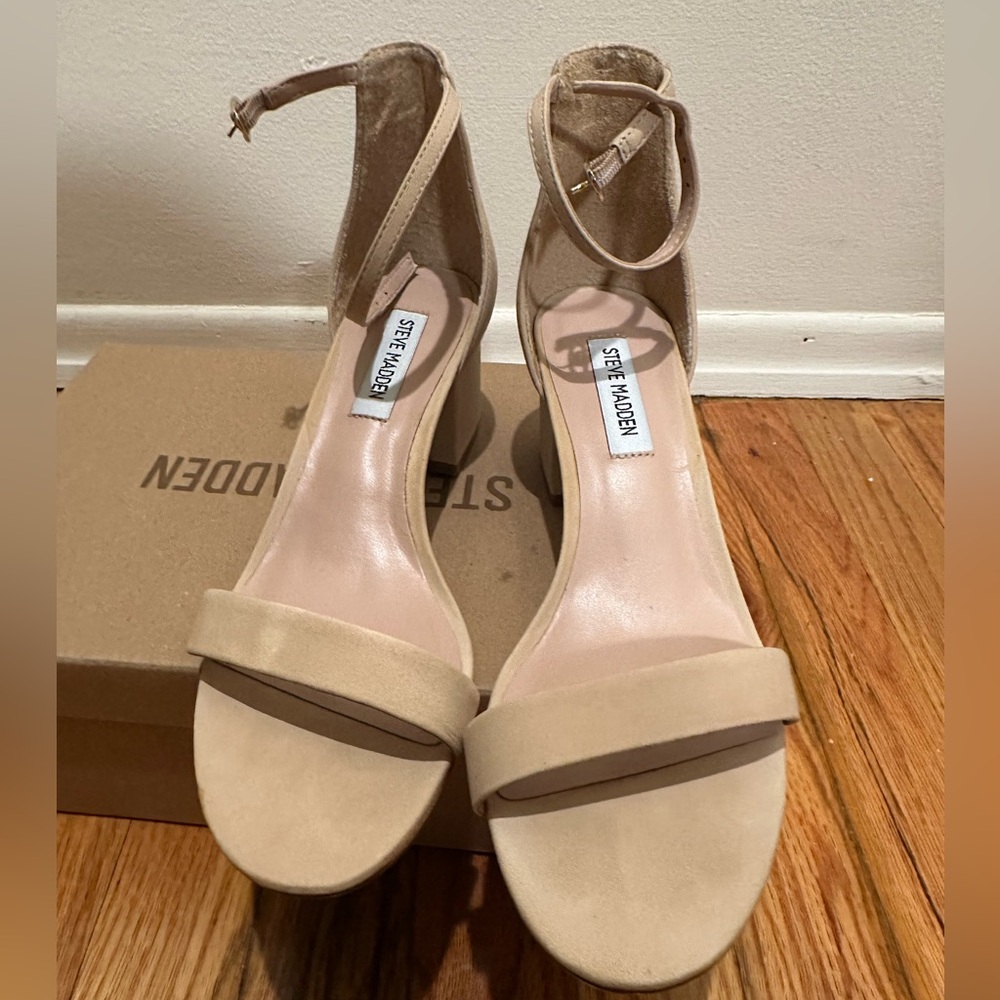 Steve Madden Irenee shoes, size eight. Worn for a few hours.